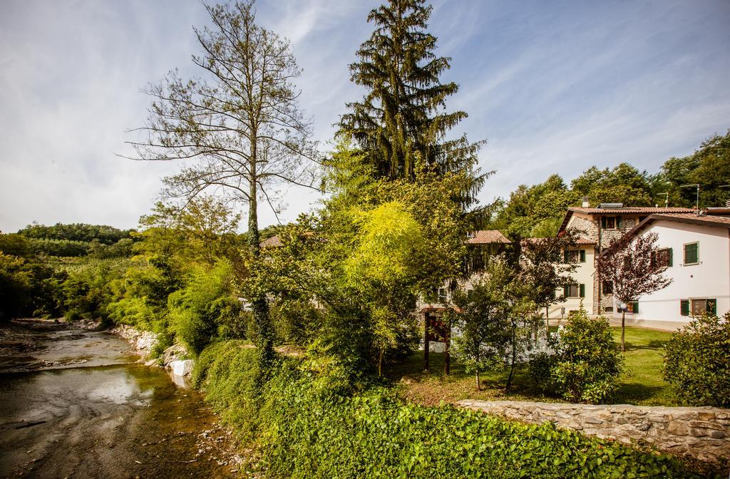 Ponte Del Vegnuti Pension Fivizzano Buitenkant foto