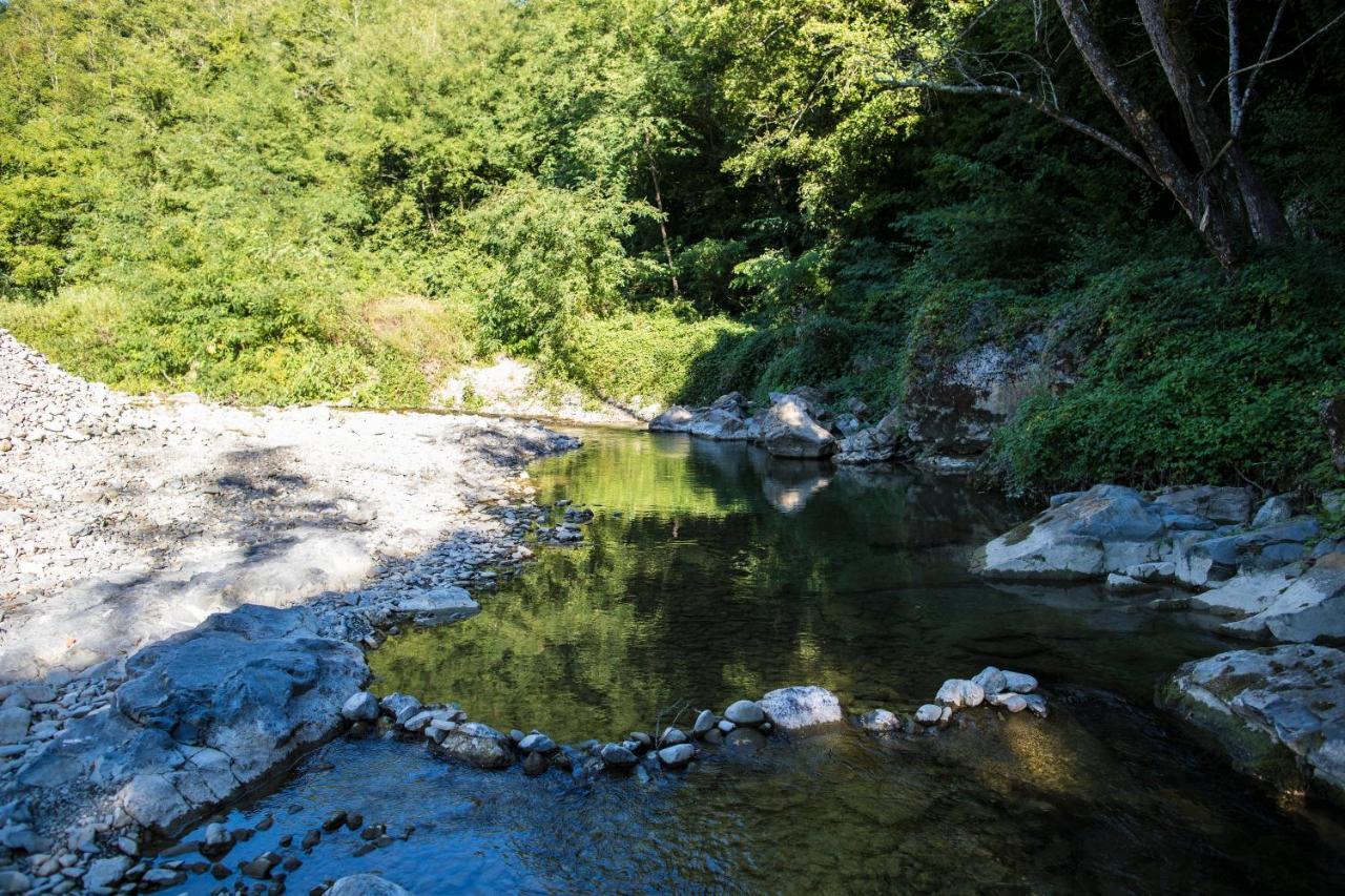 Ponte Del Vegnuti Pension Fivizzano Buitenkant foto